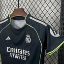 Kit Infantil Real Madrid Away 25/26 Adidas